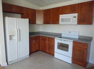 4281 SW 39th St, West Park, FL 33023