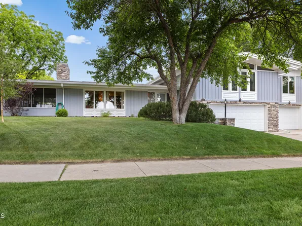 1321 University Ave, Williston, ND 58801