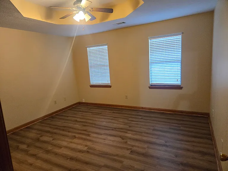 333B Edgewood Dr — Photo 11
