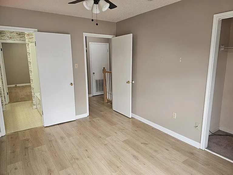 757 E Boyd Dr #C — Photo 8