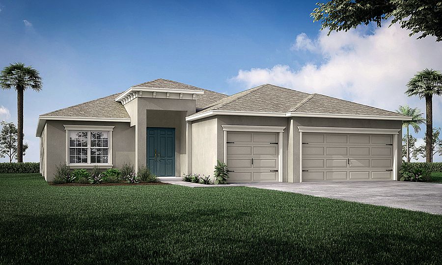 Spacious home in Ocala with 4 bedrooms plus a den