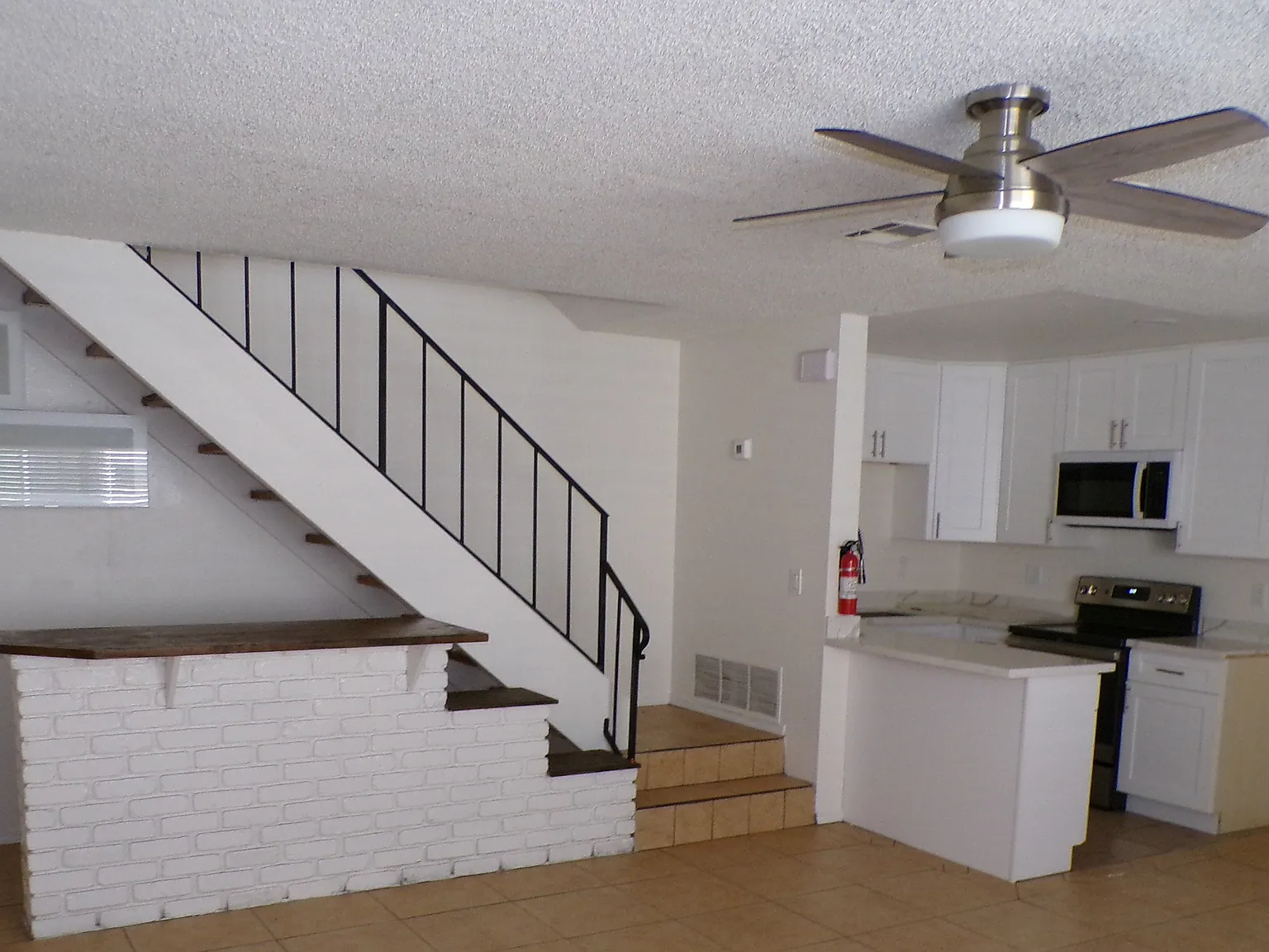6633 Stonepine Lane — Photo 4