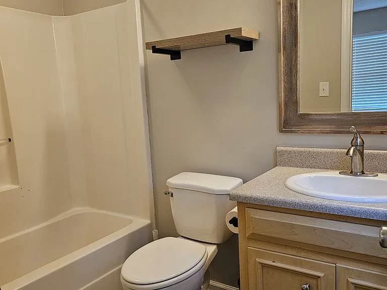2602 Davis Ave — Photo 11