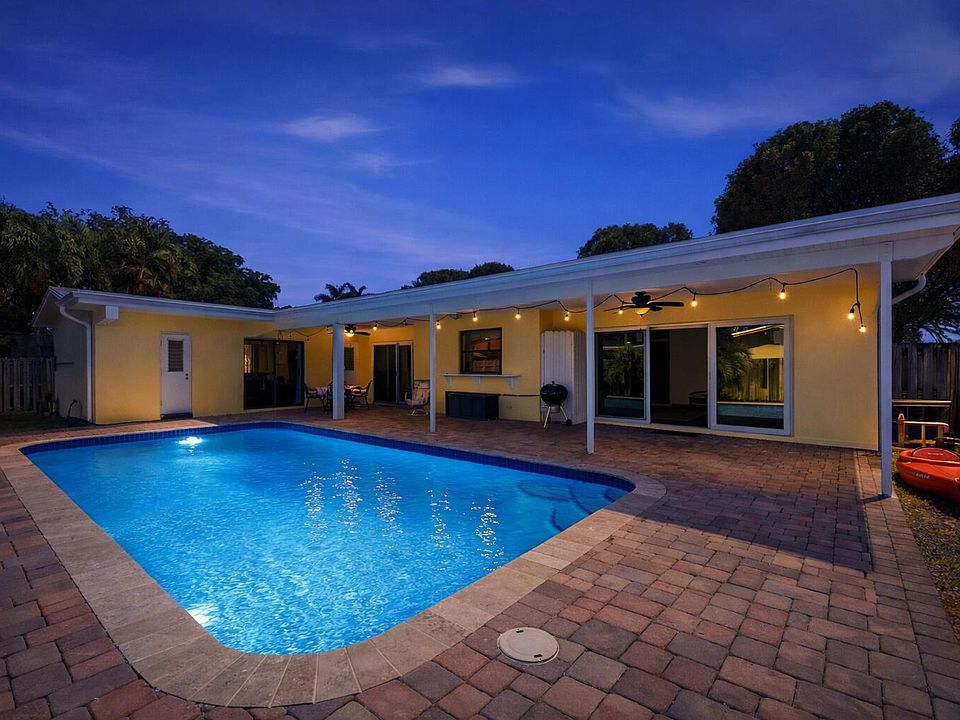 1st image of 11911 NW 14th Court