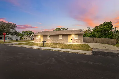 5431 Beach St #5431 Photo 1