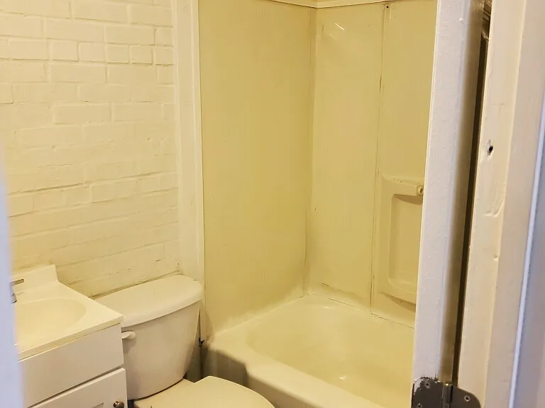 634 Ell St — Photo 3