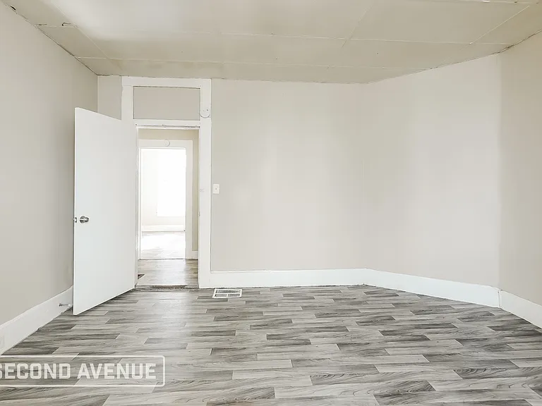 2923 Avenue Z — Photo 18