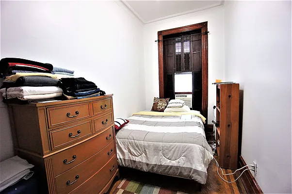 Rented by Compass | media 13