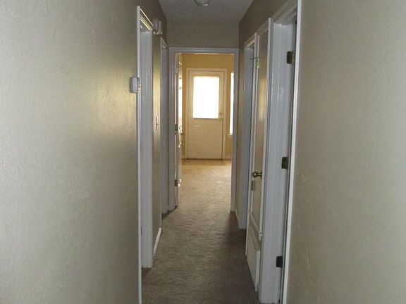 5th image of 7961 Marsha Woods Dr