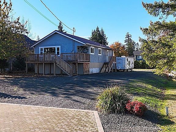 2nd image of 4282 Barclay Rd