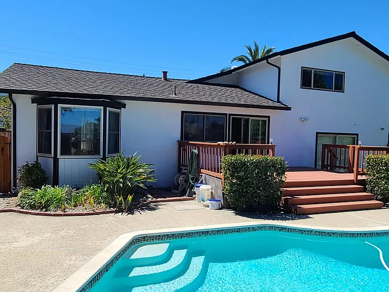 1479 Redmond Ave — Photo 4