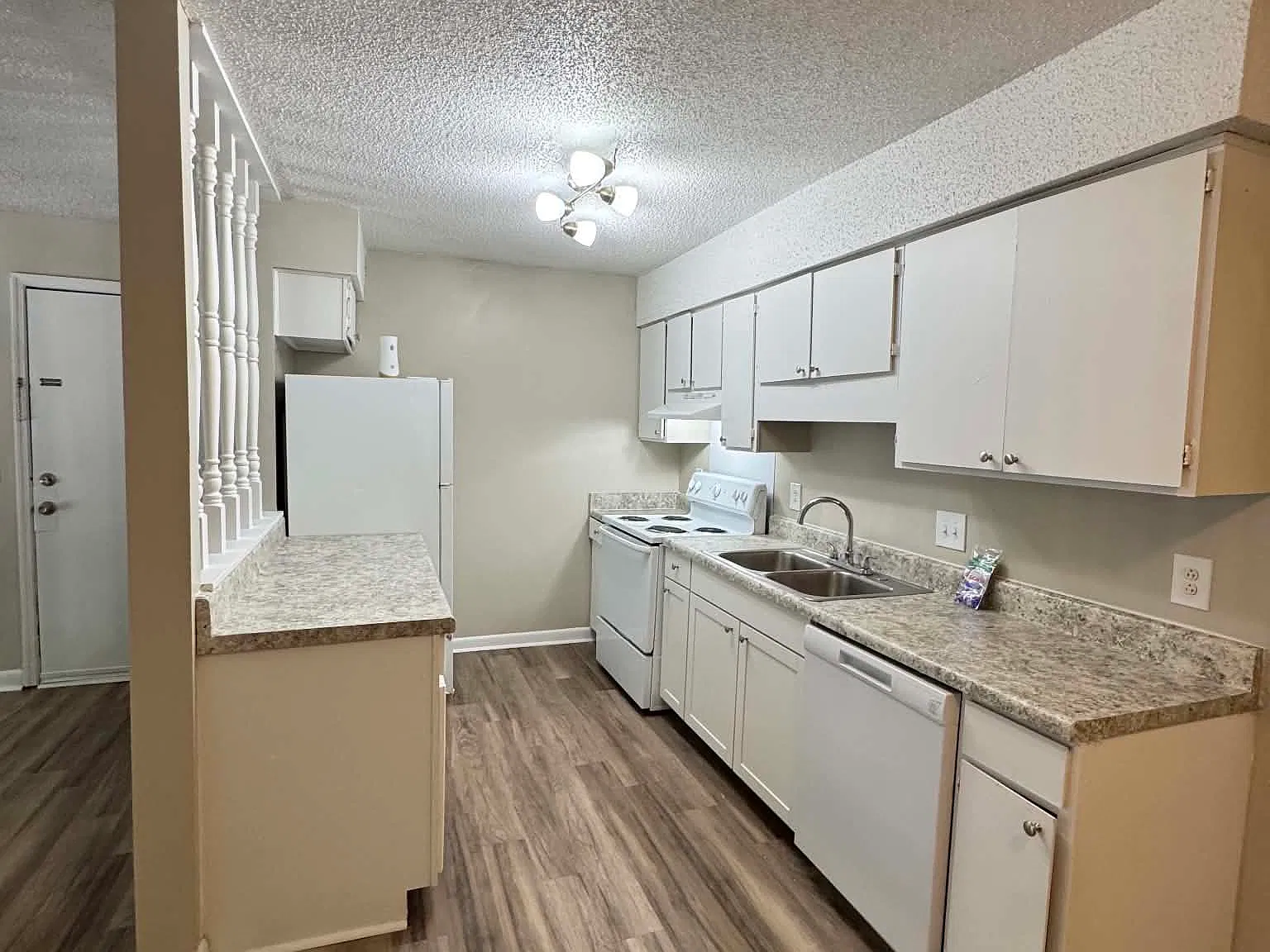 2 bed, 840 sqft, $1,125 — Photo 1