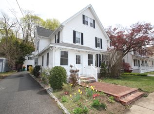 24 Arlington Rd #1, Woburn, MA 01801