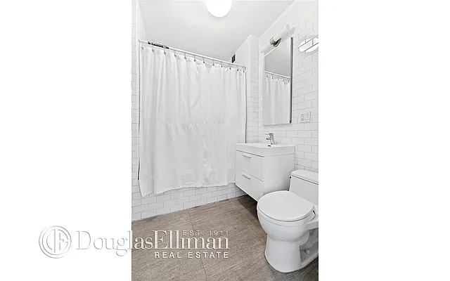 Rented by Douglas Elliman | media 29