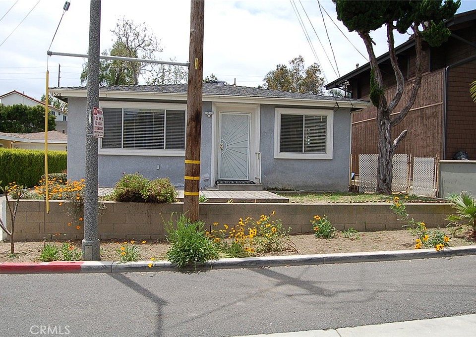 1st image of 4526 E Vermont St