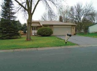 9837 Hemlock Ln N, Maple Grove, MN 55369