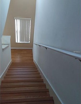 4th image of 964 Park Terrace Cir #1