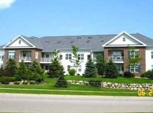 3005 Triverton Pike APT 207, Fitchburg, WI 53711