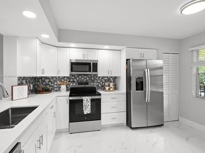 12500 SW 6th St APT 206N, Pembroke Pines, FL, 33027