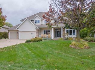 W2494 Clover Downs Ct, Appleton, WI 54915