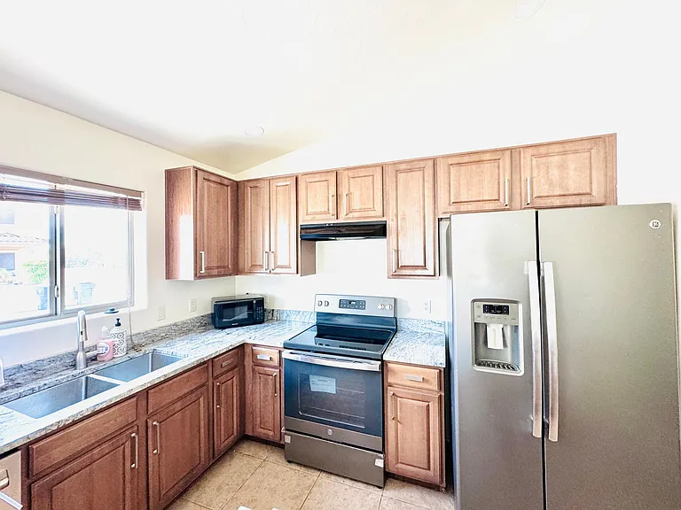 8475 S Otis Dr — Photo 28