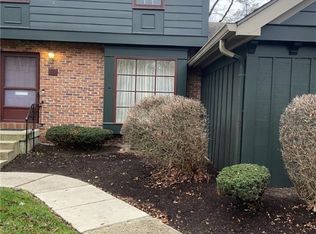 1 Nicholson Ct, Dayton, OH 45459