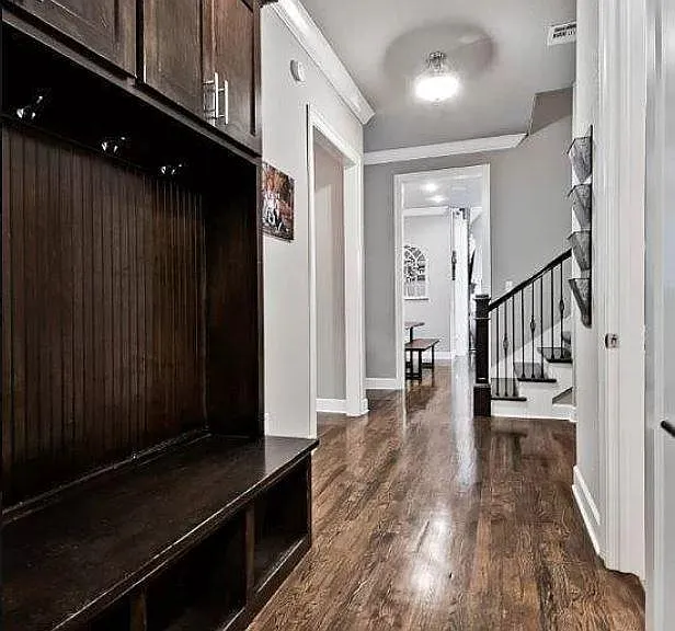 421 Trailwood Cir — Photo 19