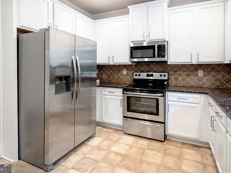 75 Village Park Dr — Photo 7