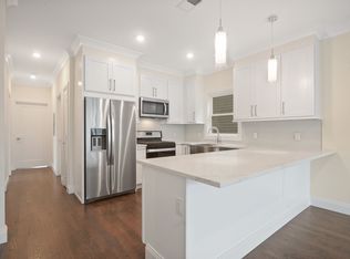 211 N 5th St #A, Harrison, NJ 07029