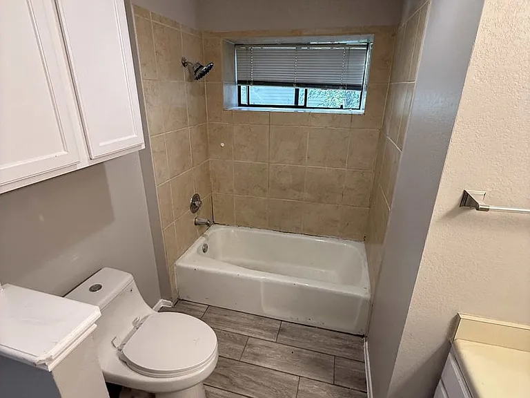 12058 Trotwood Dr — Photo 6