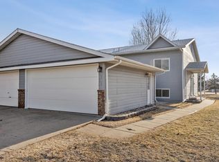 2828 26th Street Cir S, Moorhead, MN 56560