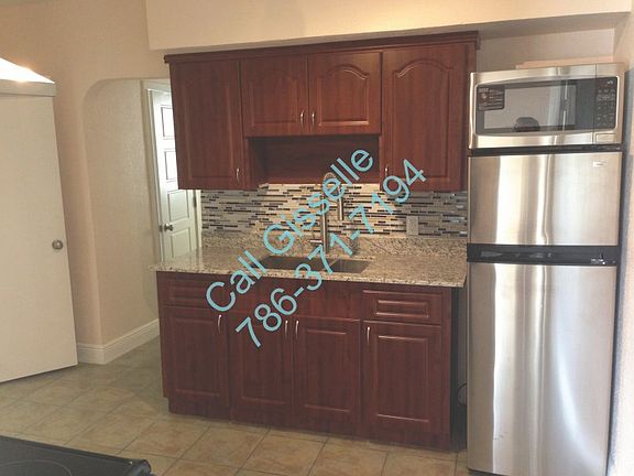 4th image of 1026 NW 53rd St
