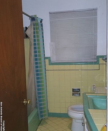 4th image of 210 Colebrook Dr