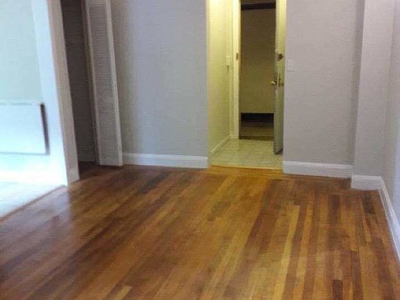 4th image of 321 E 54th St APT 8K