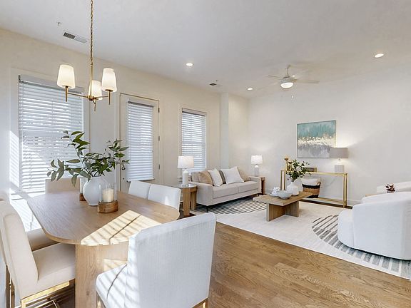 2nd image of 514 Herringbone Ct