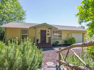 646 Crest Ln, Sedro Woolley, WA 98284