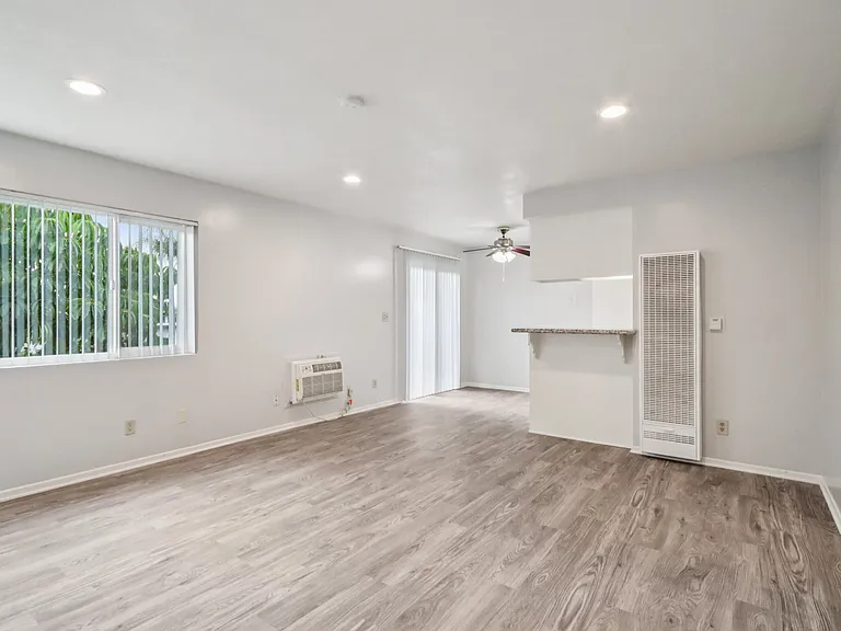 La Habra Hills — Photo 20