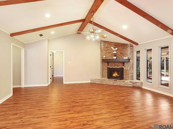 3rd image of 5973 Landmor Dr