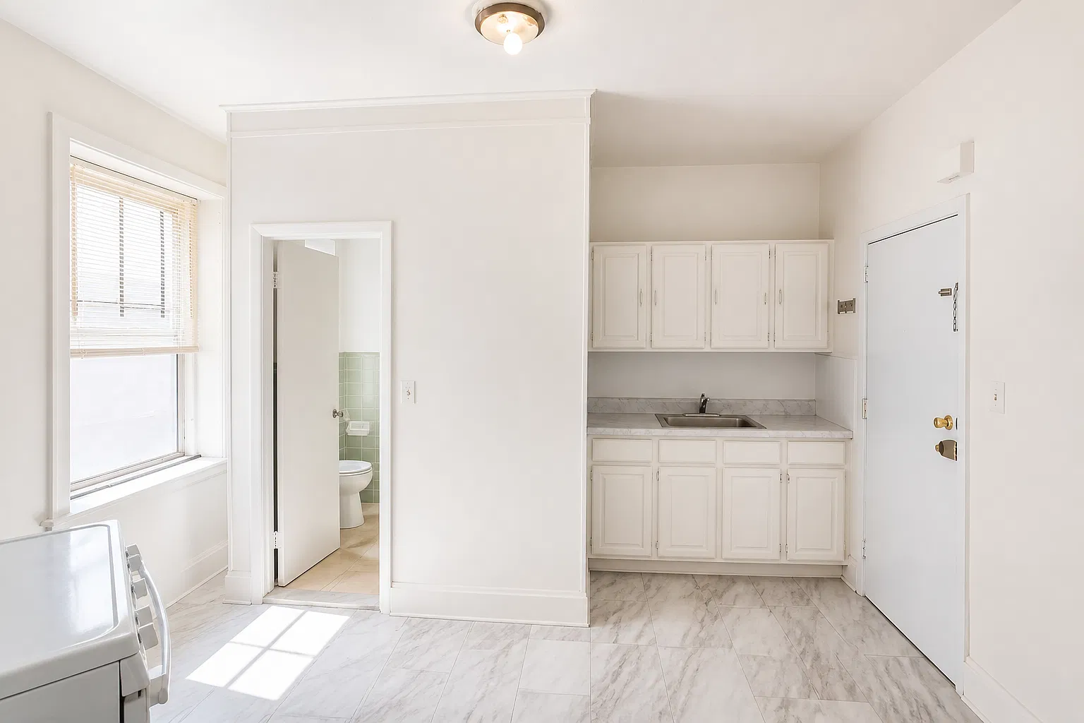 2 bed, $1,700 — Photo 2