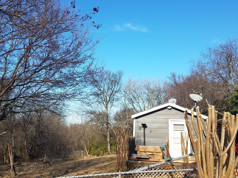 1st image of 1932 County Road 900 #1