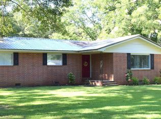 1389 Forrest Ave, Chipley, FL 32428