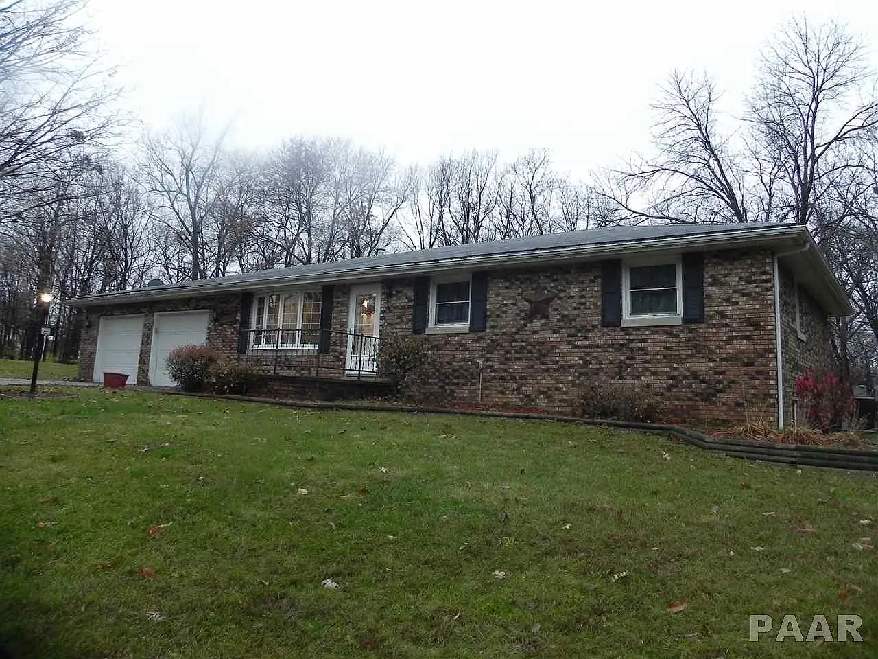222 Westminster Dr photo 1