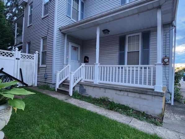 366 E Catherine St, Chambersburg, PA 17201
