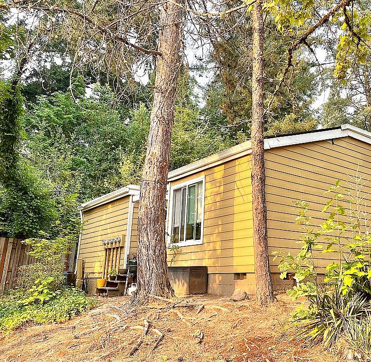 1st image of 1660 Village Park Pl