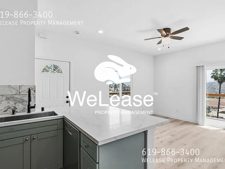 2918 Anaheim St — Photo 2