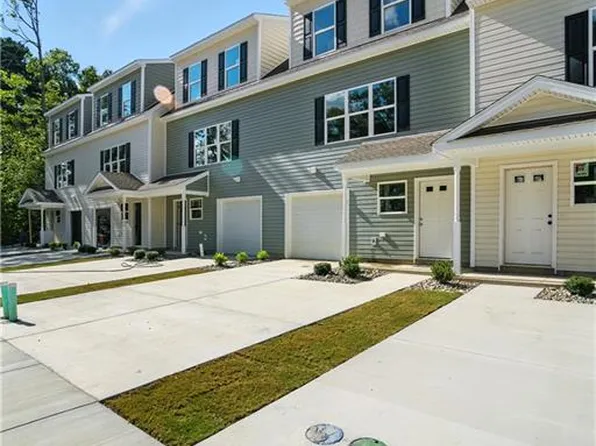 5010 Lacy Ct, Suffolk, VA 23434