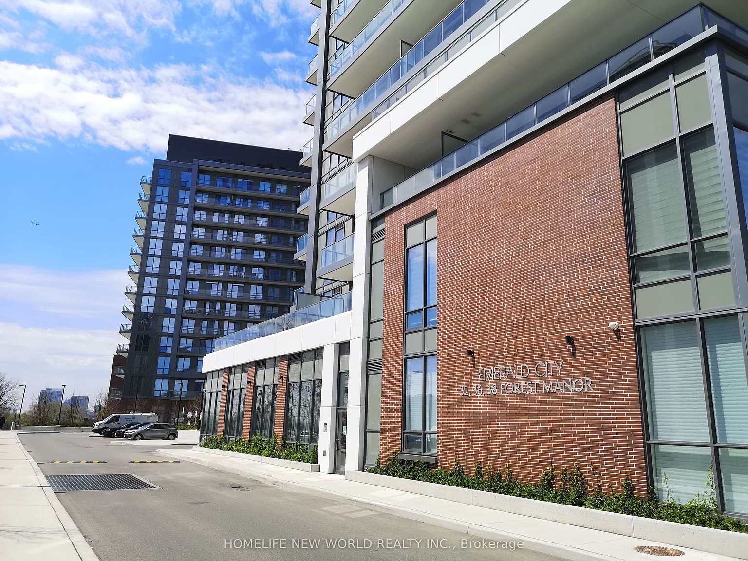 2 bed, $2,400 — Photo 4