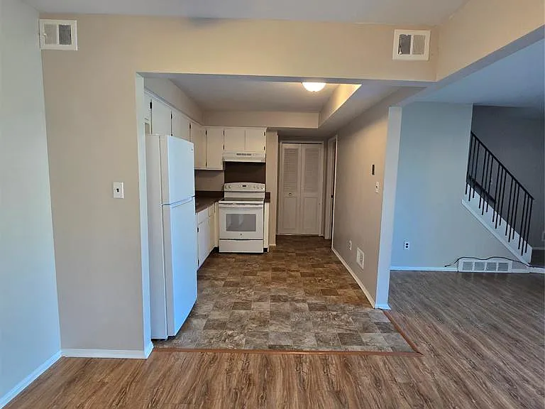 30107 Lorraine Ave — Photo 6