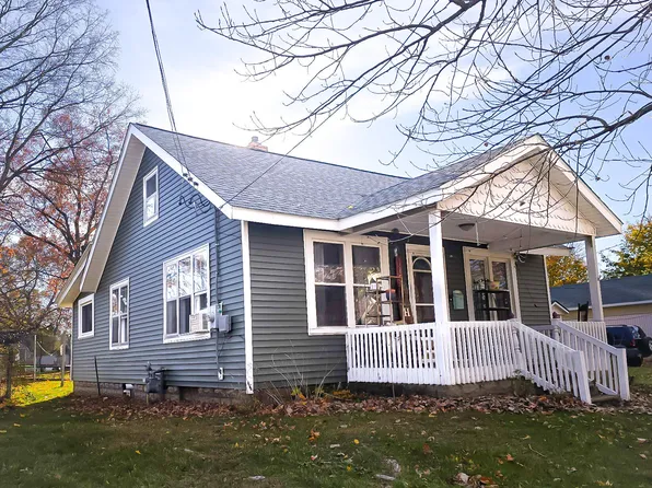 115 W Hammond St, Otsego, MI 49078