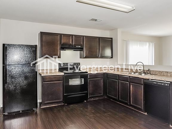 5th image of 109 Darrow Creek Dr